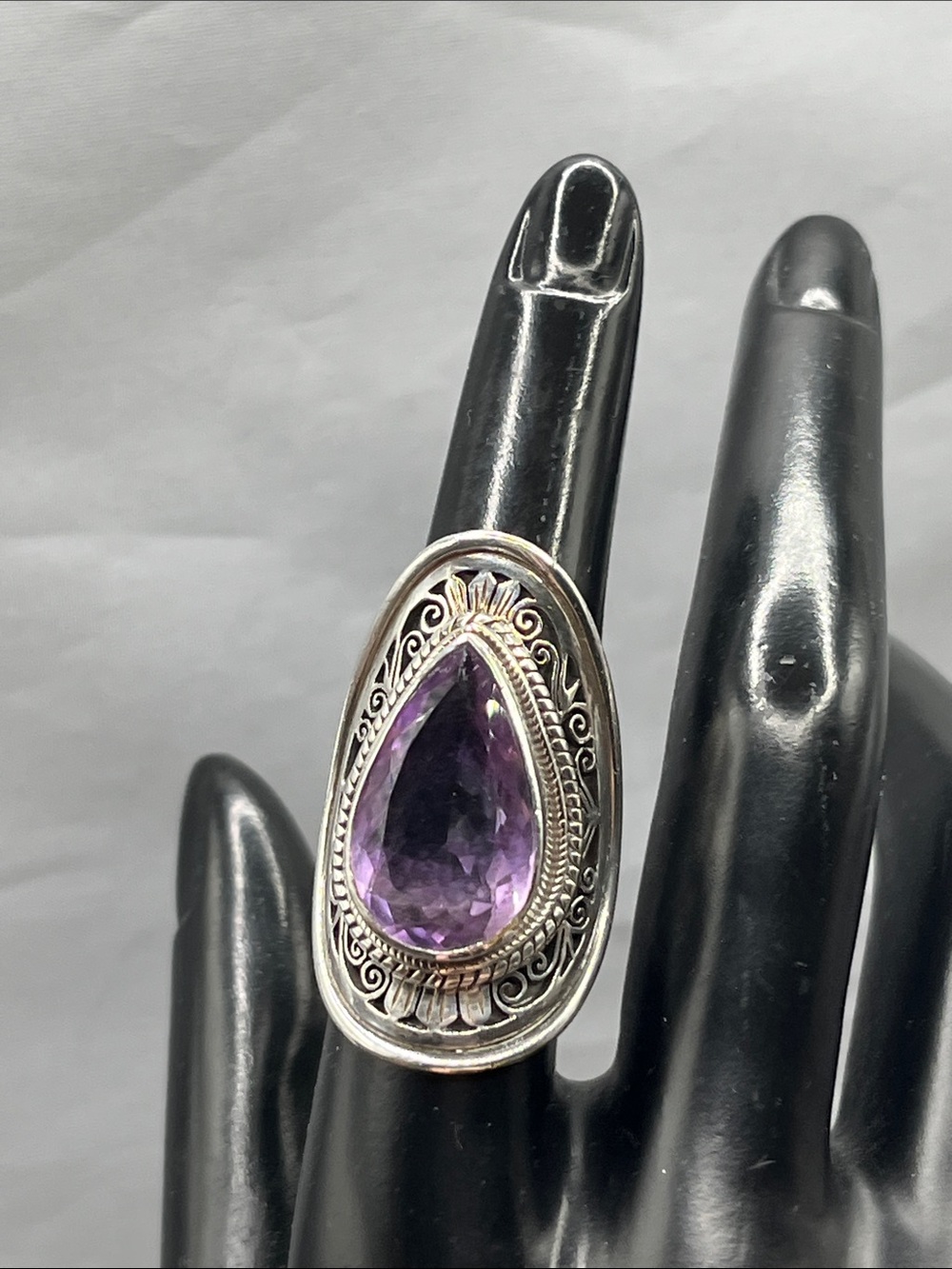 Large sterling silver amethyst teardrop scroll work ring size 7.5